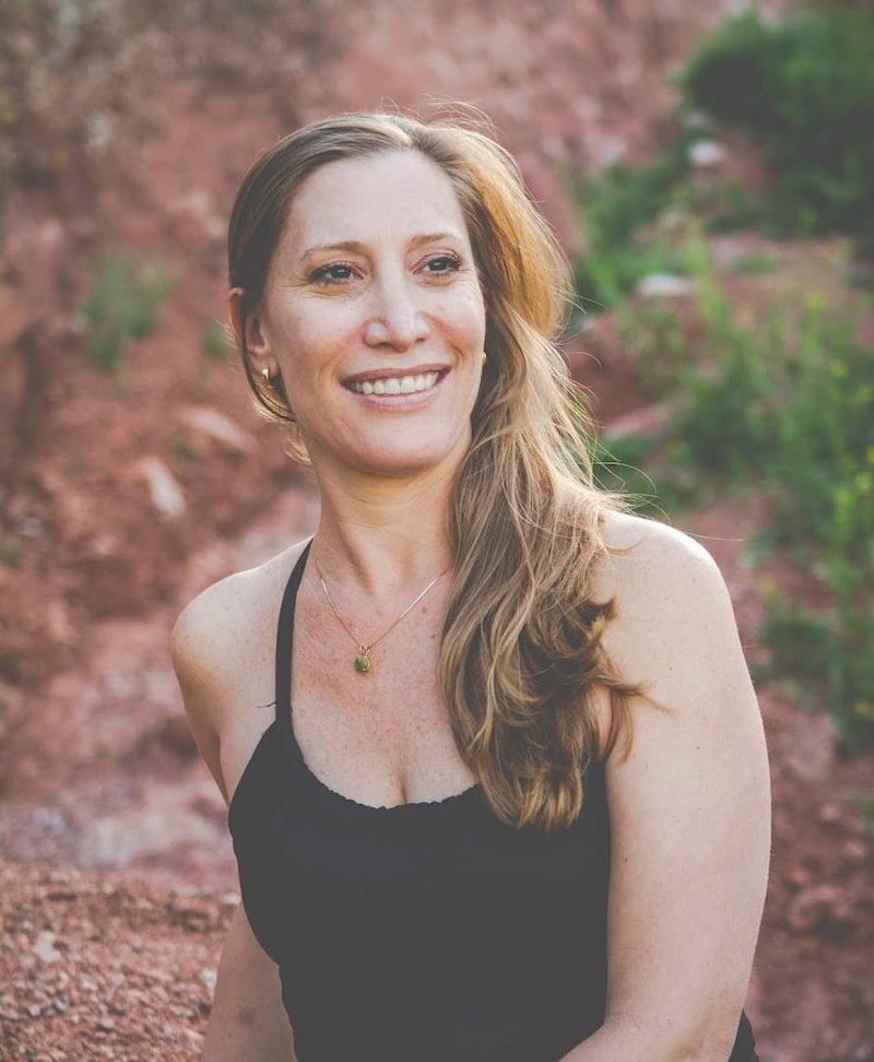 Lara Rosenberg _ 800px